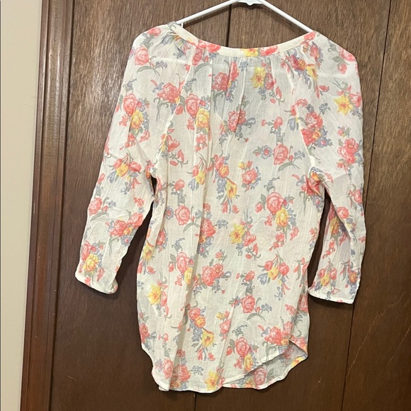 Chaps Women's Floral Blouse - White and Coral Medium 100% Cotton - Picture 9 of 9